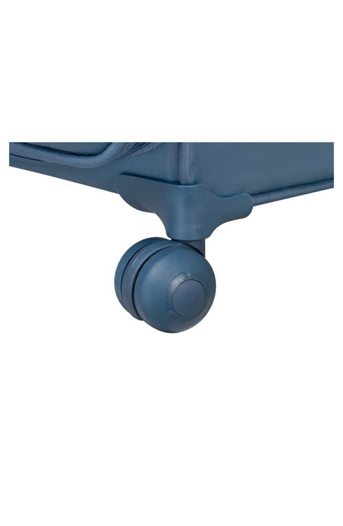 It Luggage Lustrous 27-inch Softside Spinner Luggage