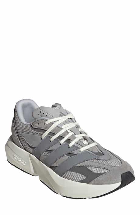 adidas Lightblaze Sneaker