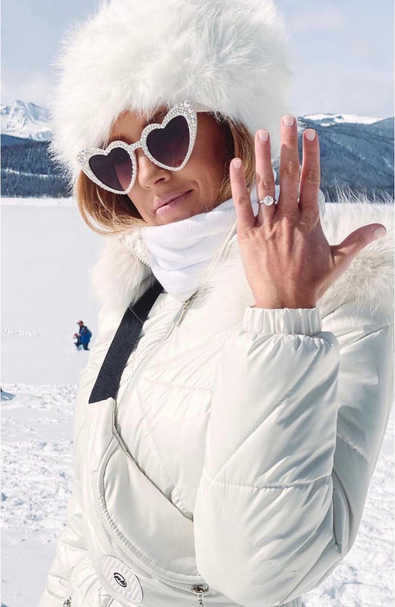 Untamed Petals First Kiss Sunnies, Alternate, color, 