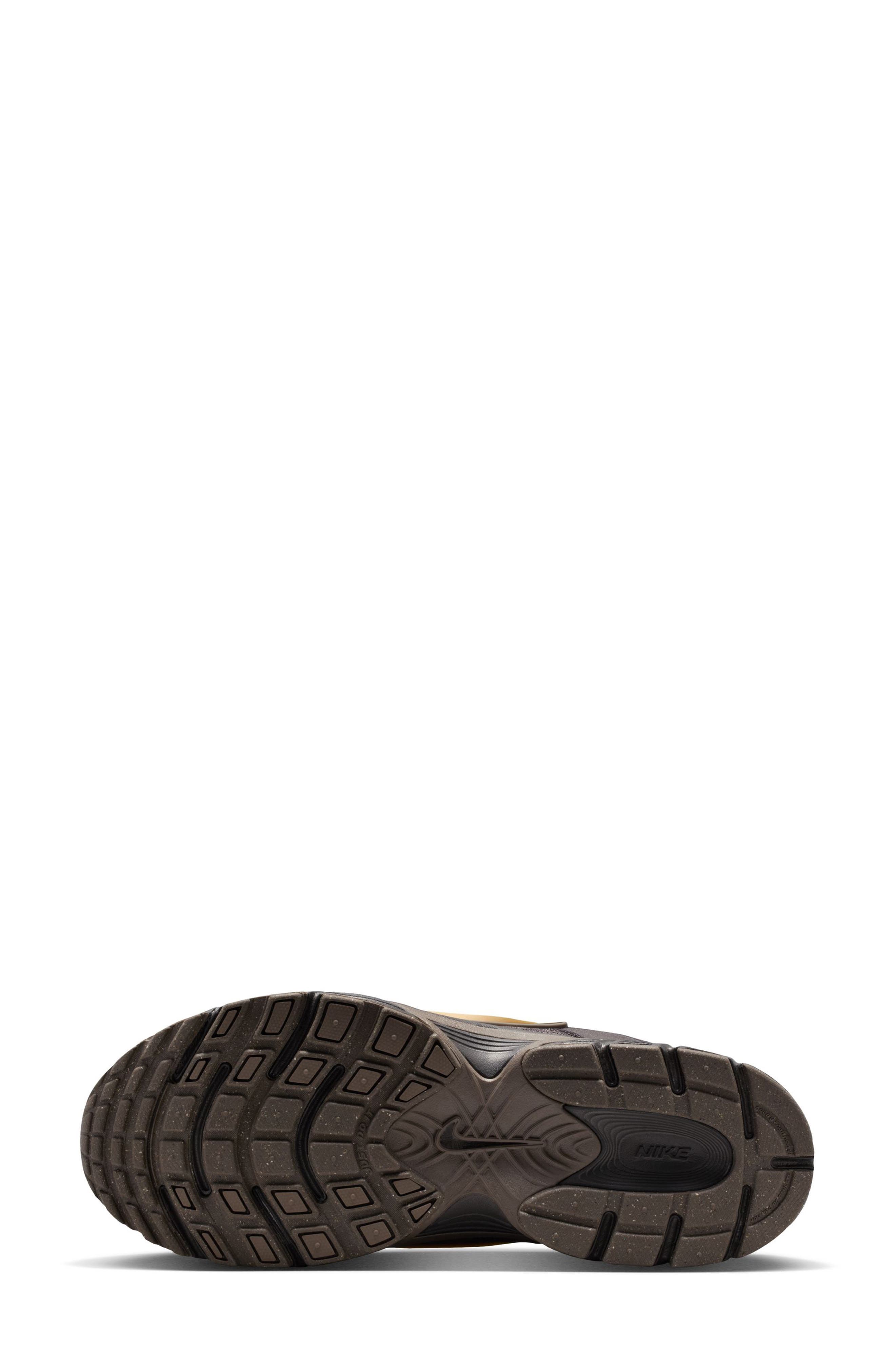 Nike V5 RNR Sneaker, Alternate, color, Ash/ Metallic Gold/ Stone