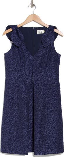 Bow Shoulder Sleeveless Jacquard Trapeze Dress