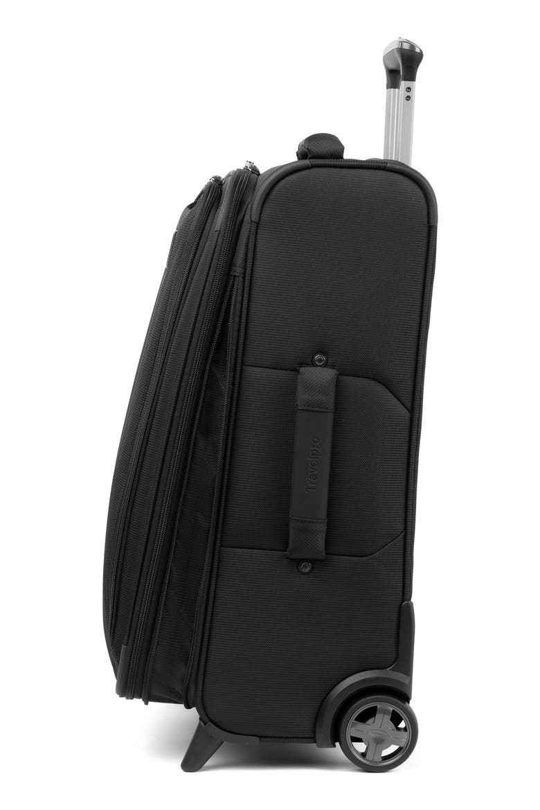 Pilot Air™ 2 22" Expandable Carry-on Spinner Luggage, Alternate, color, BLACK