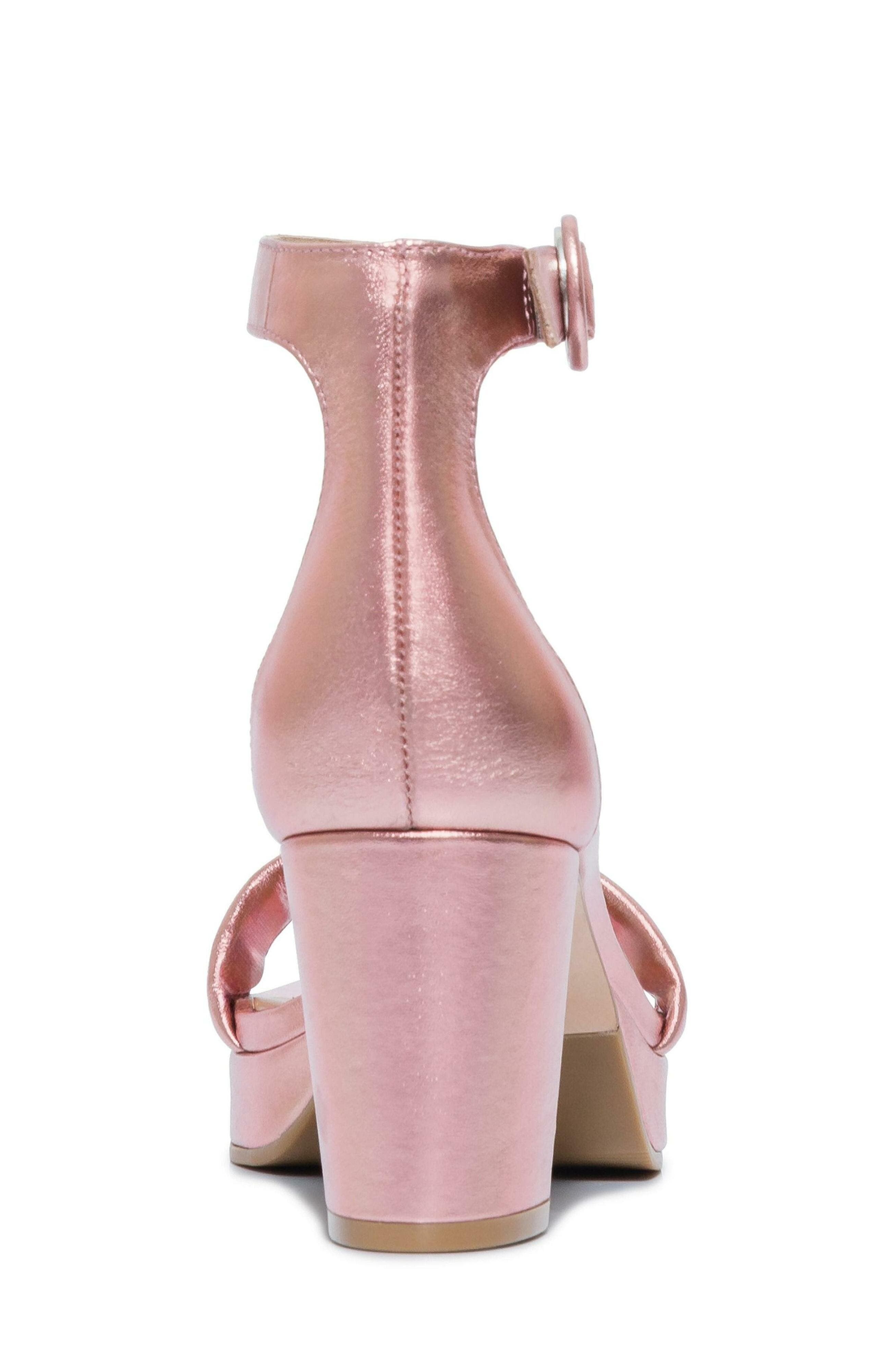 Bernardo Footwear Carla Platform Sandal, Alternate, color, 