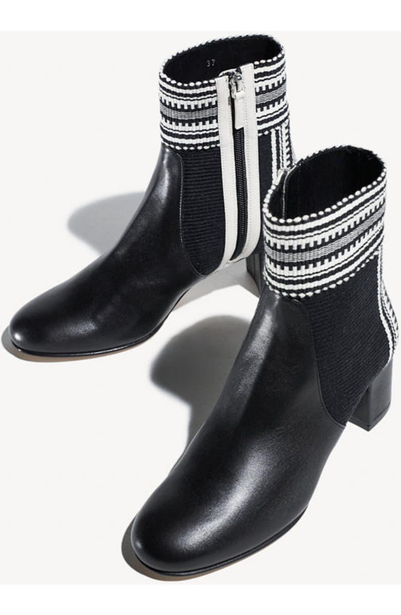 Amambaih Lola Ankle Boot, Alternate, color, Black-Ivory