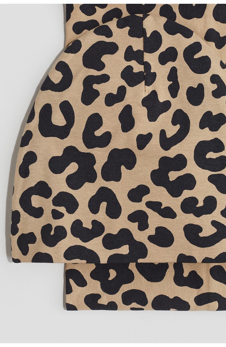 H&M 2-piece beanie and tube scarf set, Alternate, color, Beige/Leopard Print