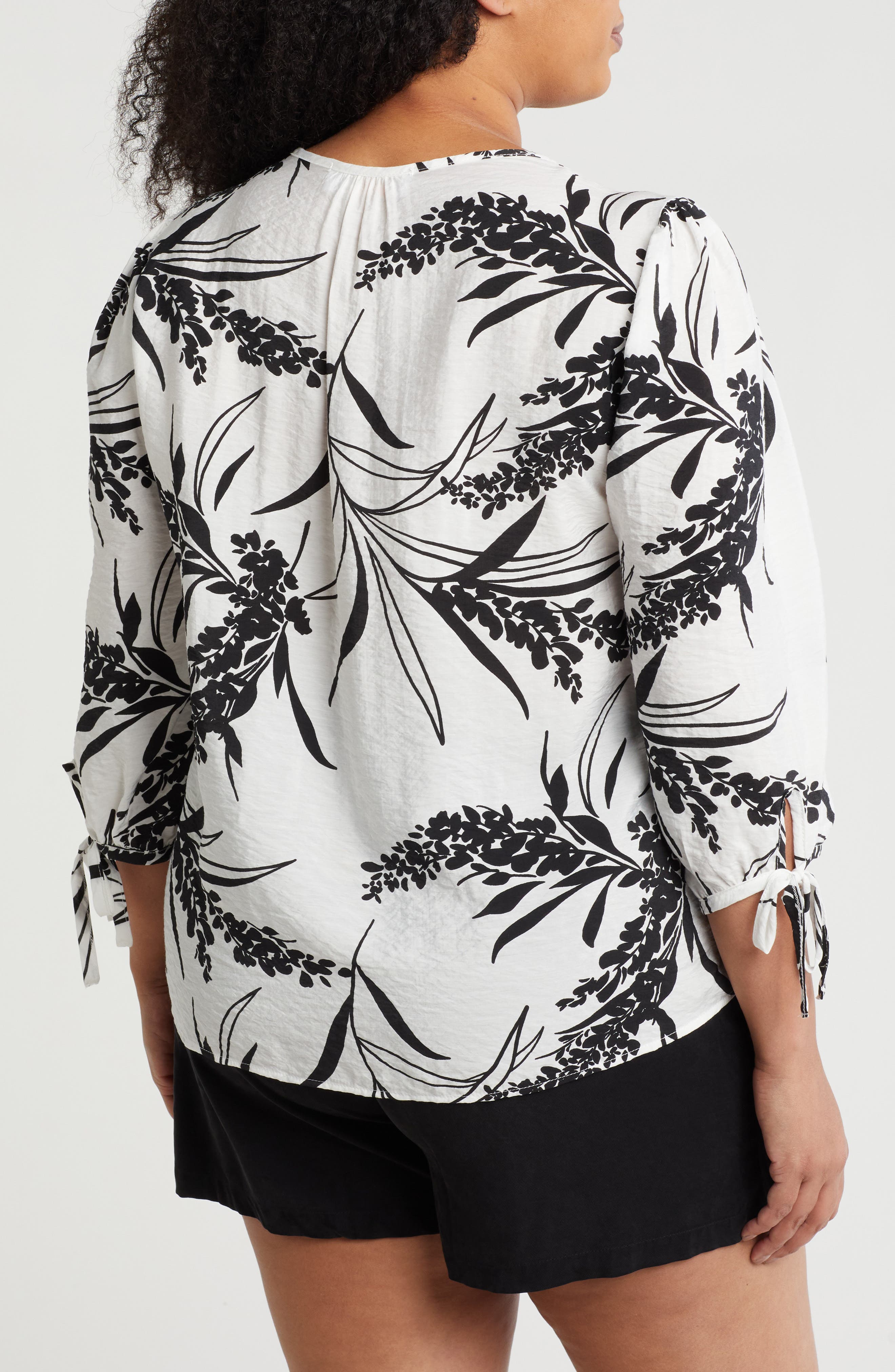 Floral Print V-Neck Shirt - image 2
