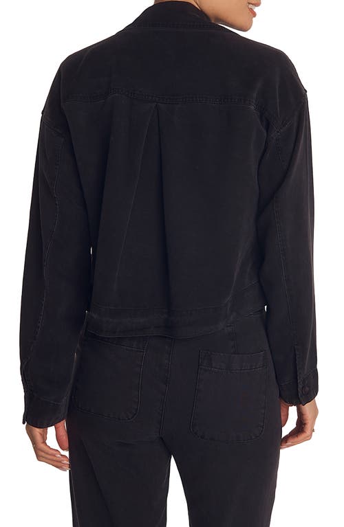 Bella Dahl Crop Button-up Shirt In Black