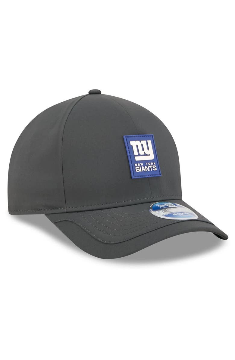 New Era Men's New Era Charcoal New York Giants 2025 Sideline Cold Weather 9FORTY M-Crown Adjustable Hat, Alternate, color, Charcoal