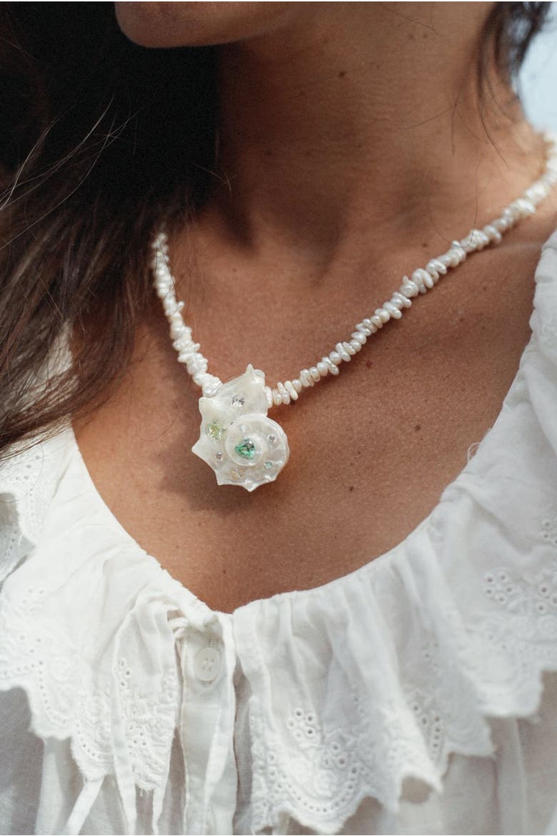 The Sirena Freshwater Pearl & Conch Shell Pendant Necklace, Alternate, color, Freshwater Pearl