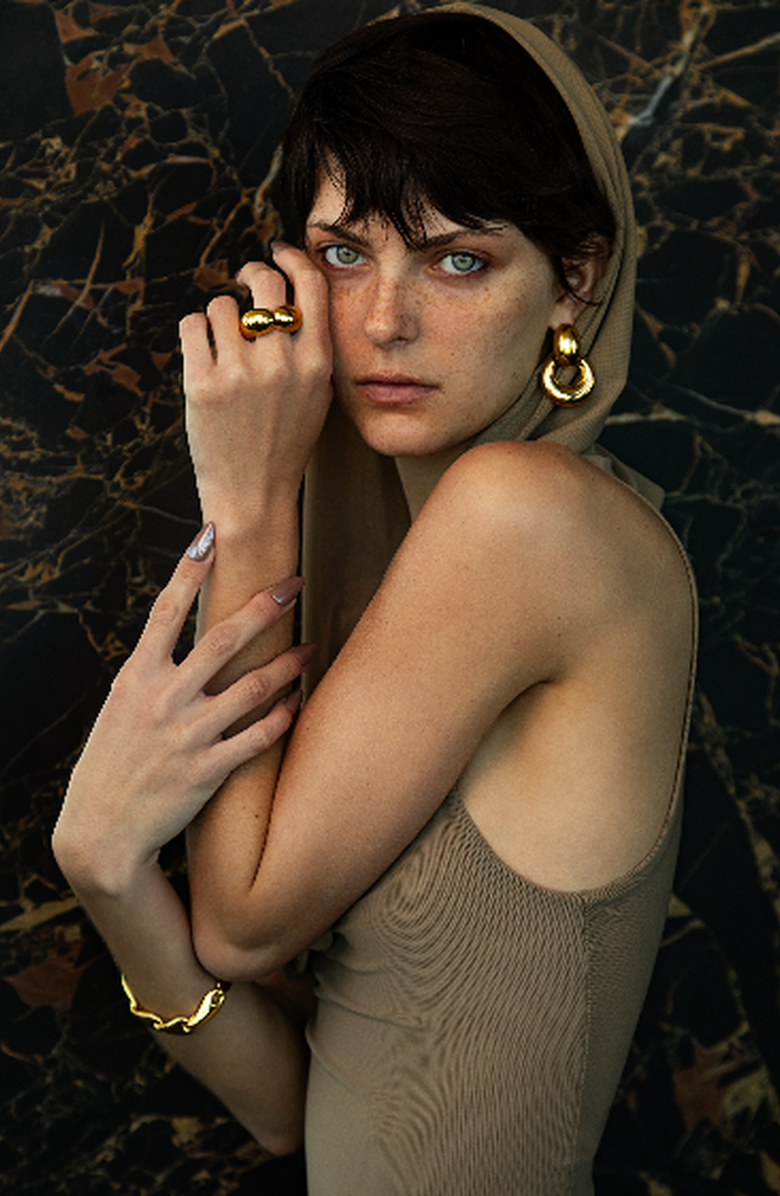 Kellery Legacy Hoops, Alternate, color, Gold