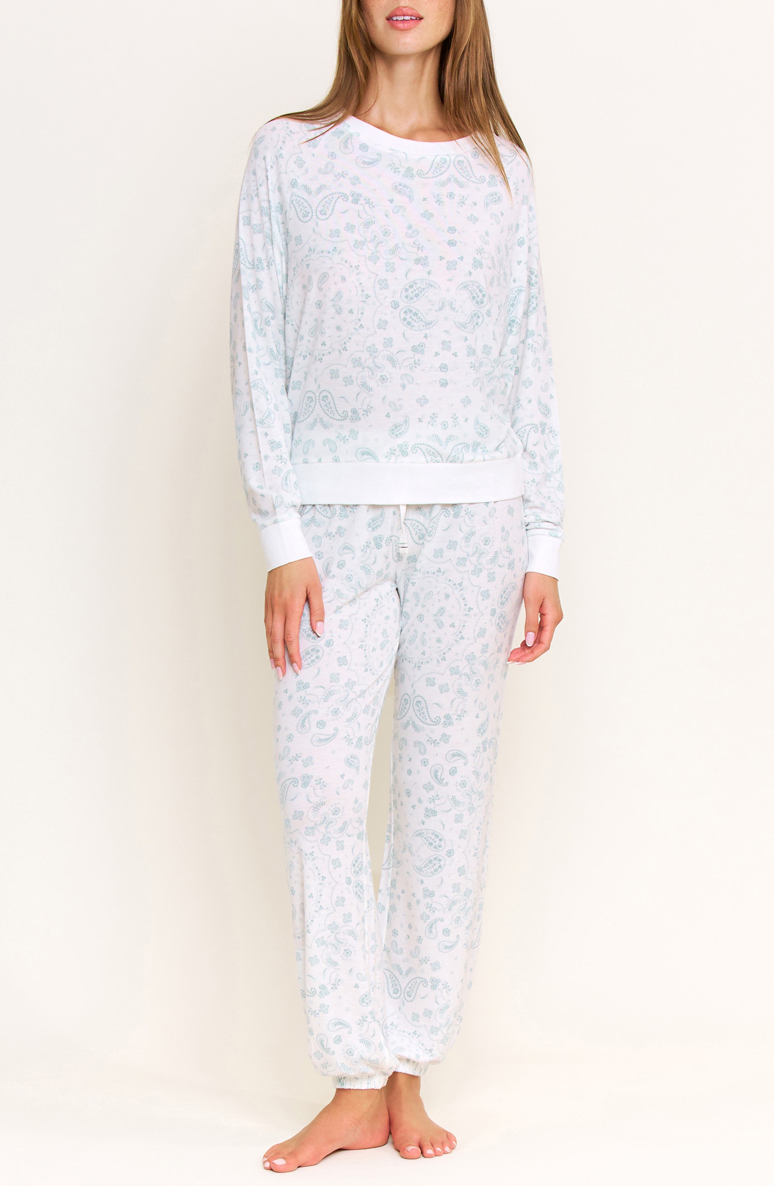 IVORY WESTERN PAISLEY