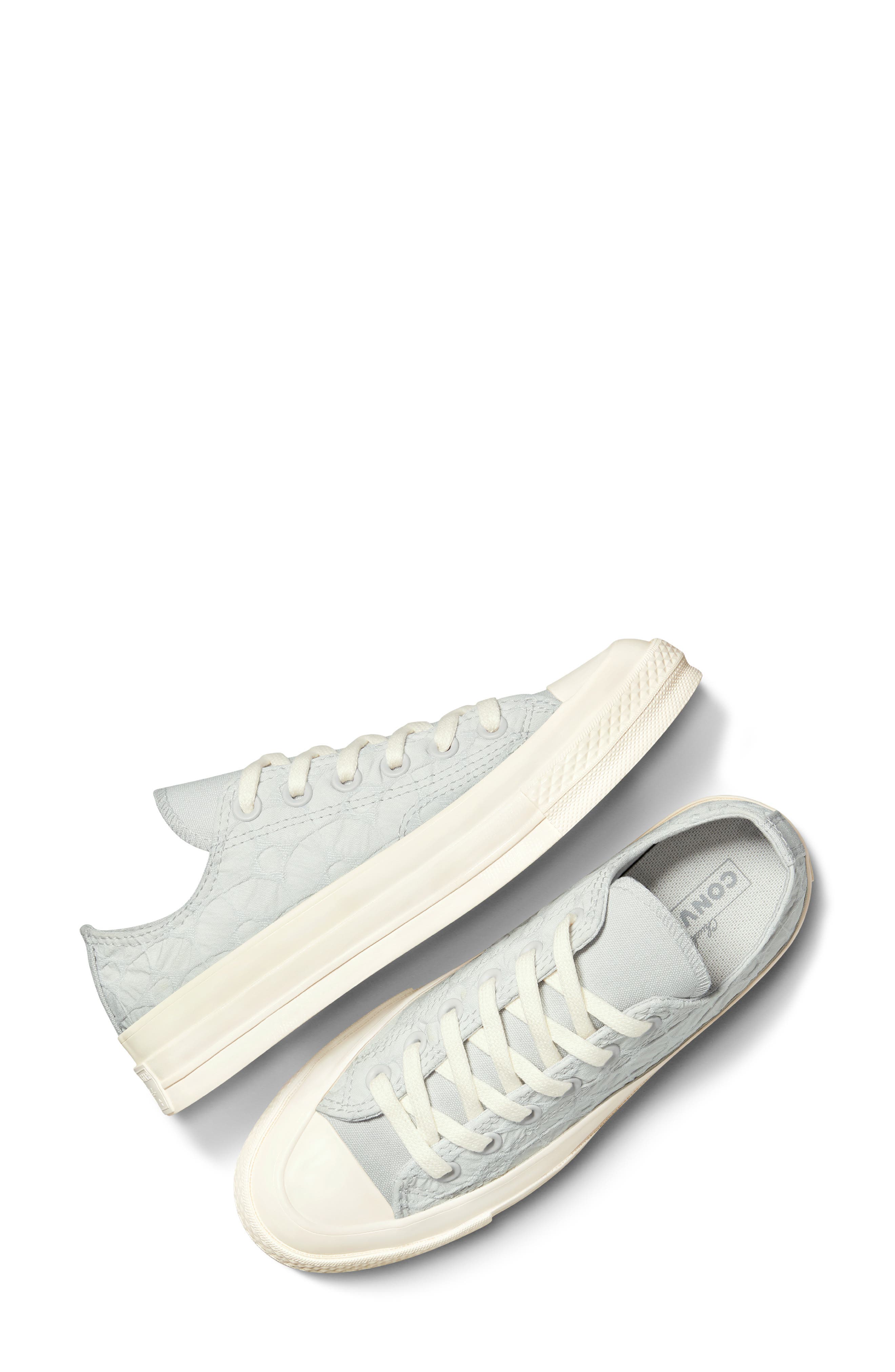 Converse Gender Inclusive Chuck 70 Textured Low Top Sneaker, Alternate, color, 