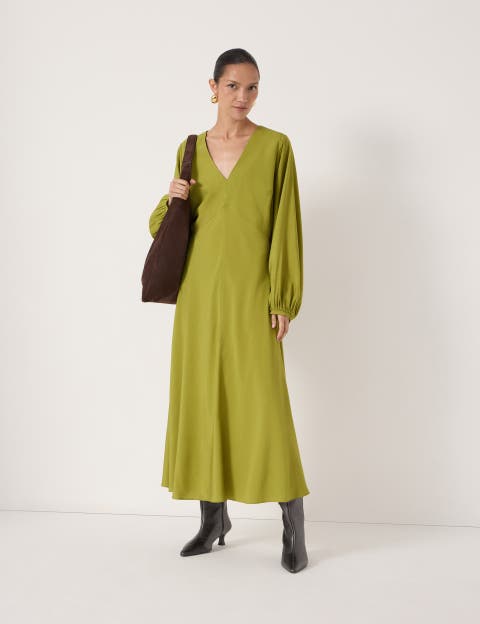 Grace V-Neck Long Sleeve Dress