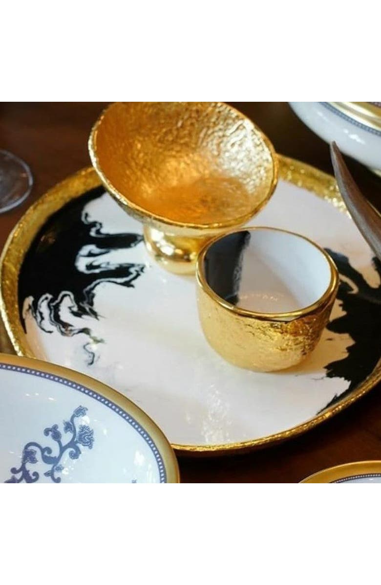 Lunares Bianco Nero Platter, Alternate, color, White