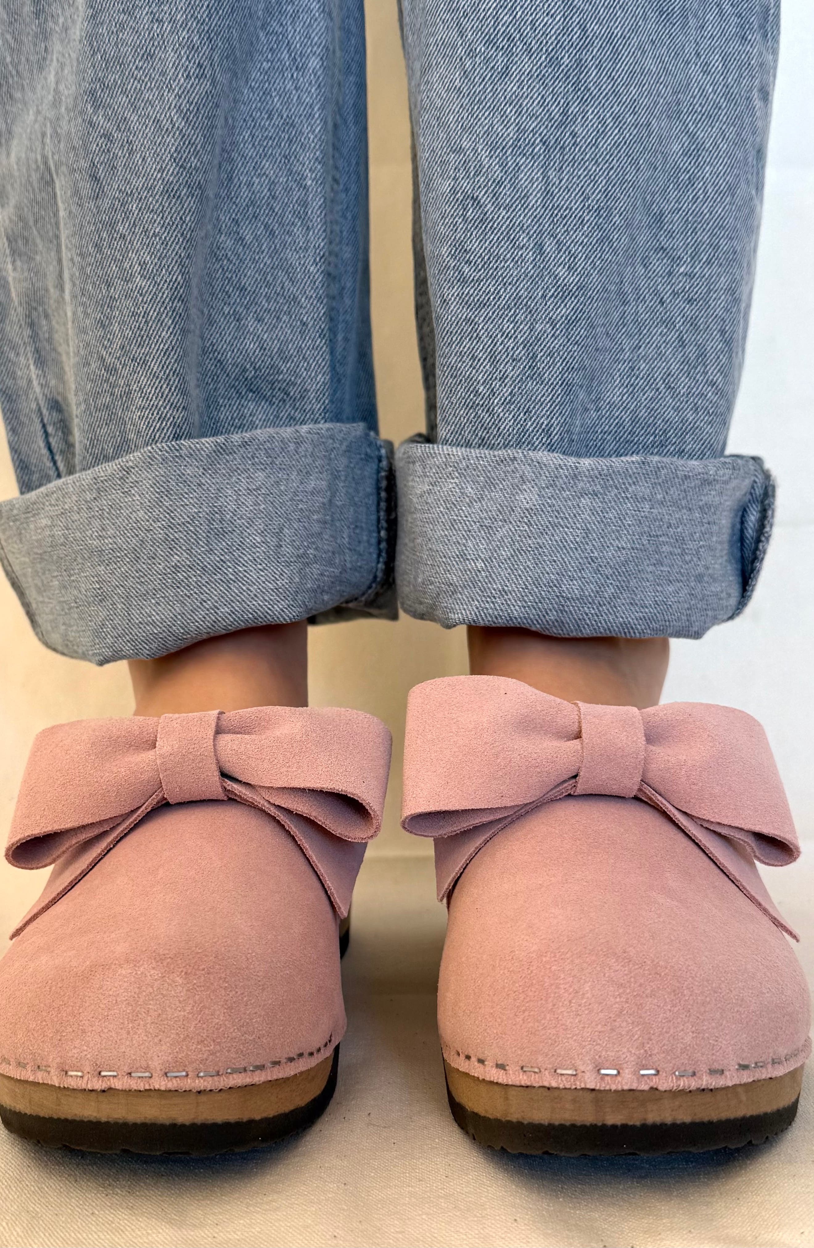 Embla Bow Clog, Alternate, color, LILY ROSE