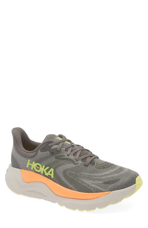 Arahi 8 Running Shoe (Men)