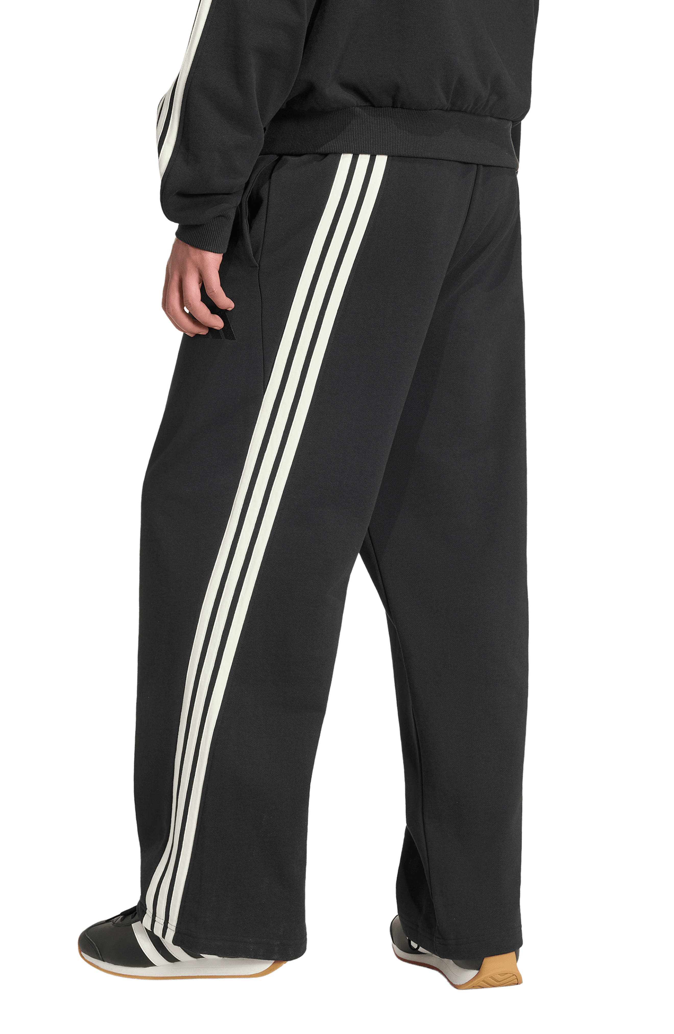 adidas Kit 3-Stripes Wide Leg Pants (Men) | Nordstromrack