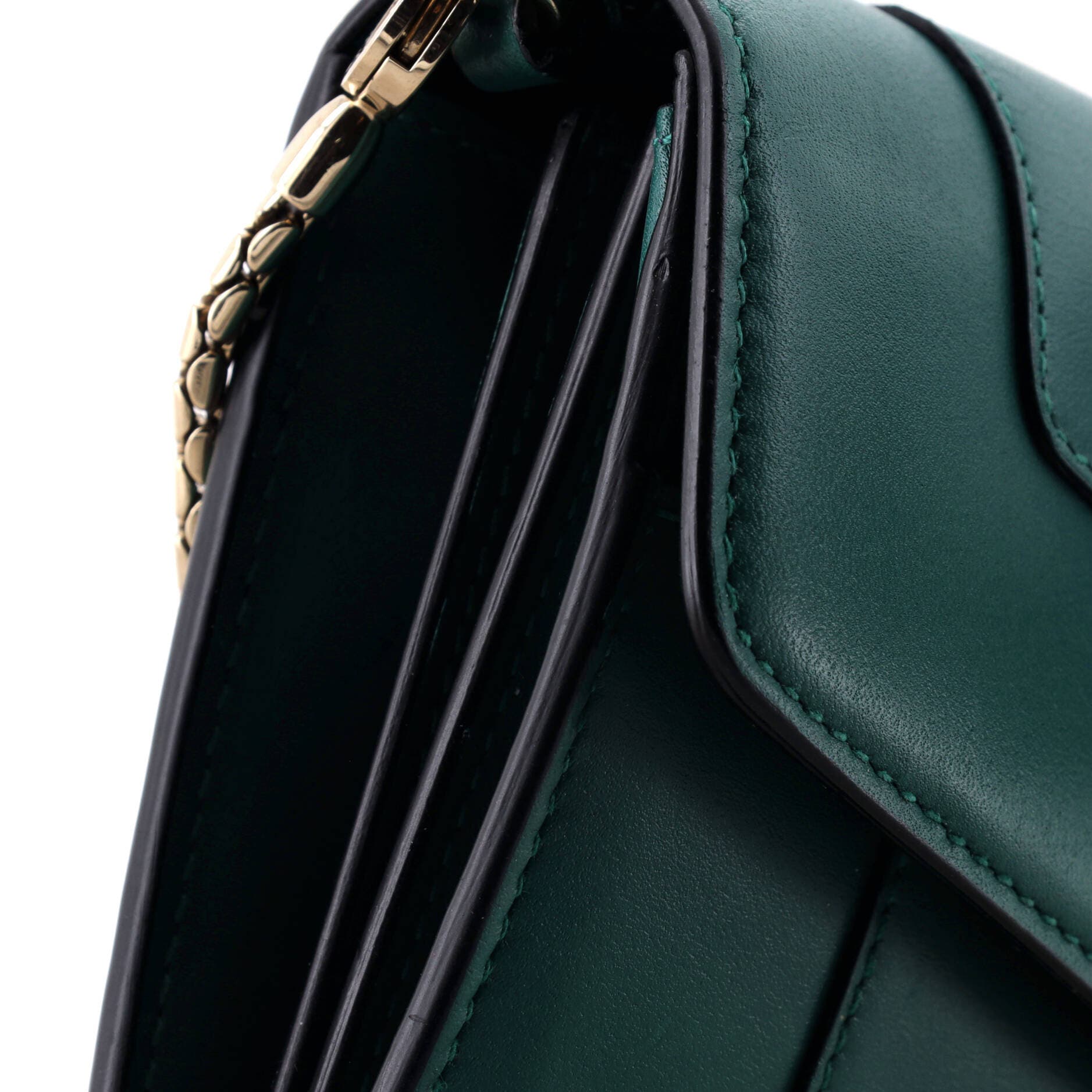 Pre-Owned Bvlgari Serpenti Forever Wallet On Chain Leather Long (Women ...