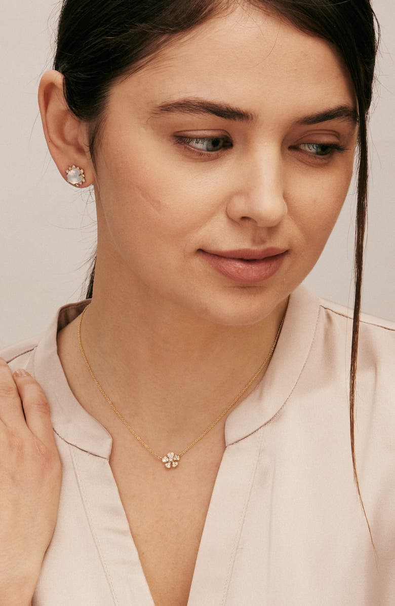 SYNA Flower Necklace, Alternate, color, Diamond