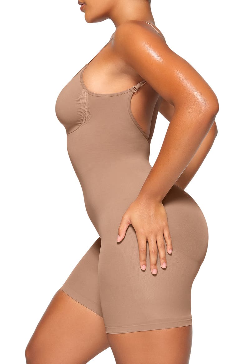 Seamless Sculpt Low Back Mid Thigh Bodysuit, Alternate, color, SIENNA