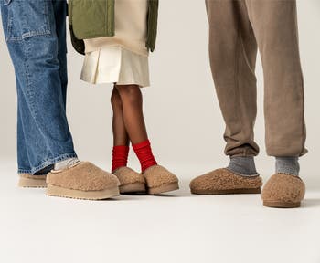 Tasman Maxi Curly Genuine Shearling Slipper