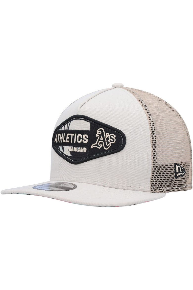Men's New Era Natural Oakland Athletics Retro Beachin' Patch A-Frame Trucker 9FIFTY Snapback Hat, Main, color, Natural