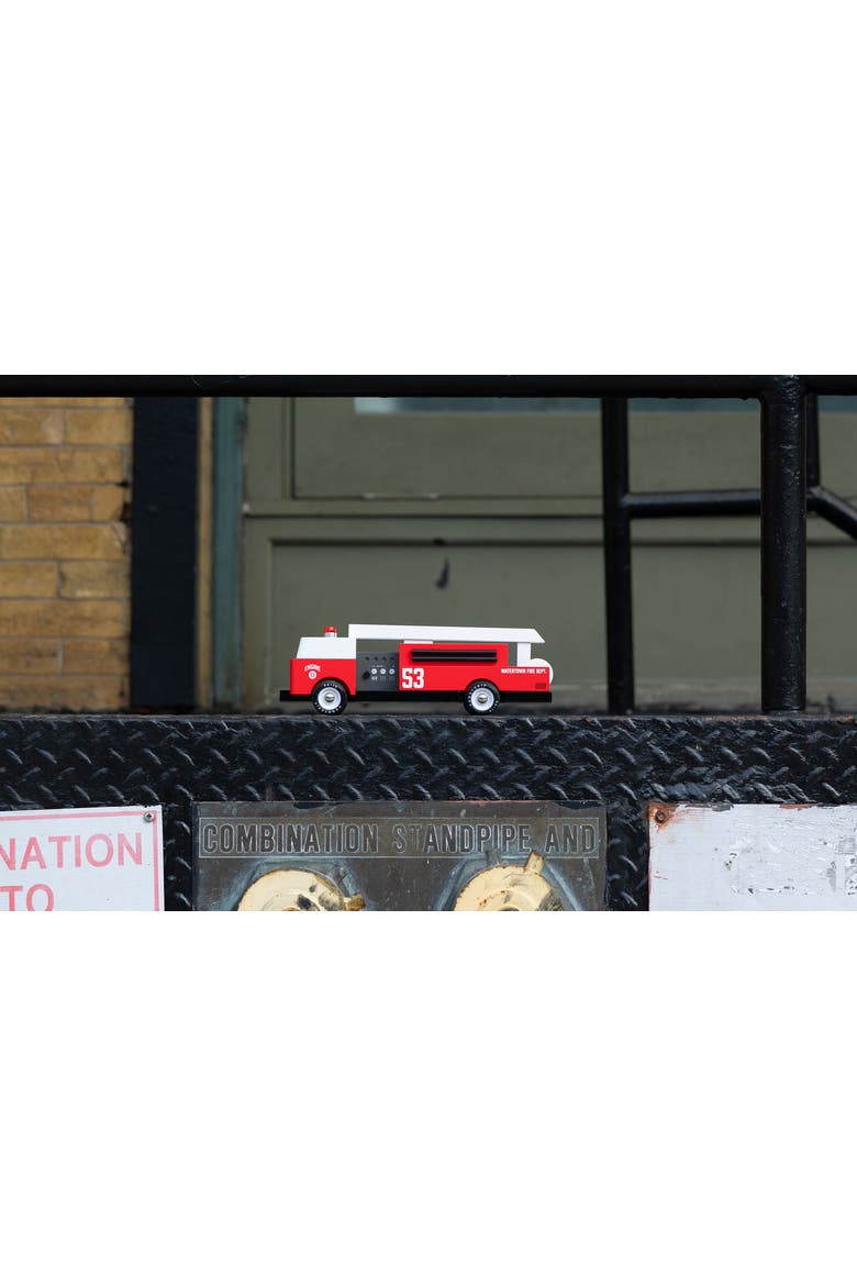 The Fire Truck XL, Alternate, color, Multi