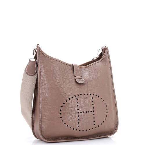 Pre-owned Hermes  Hermes Evelyne Bag Gen I Clemence Gm In Brown