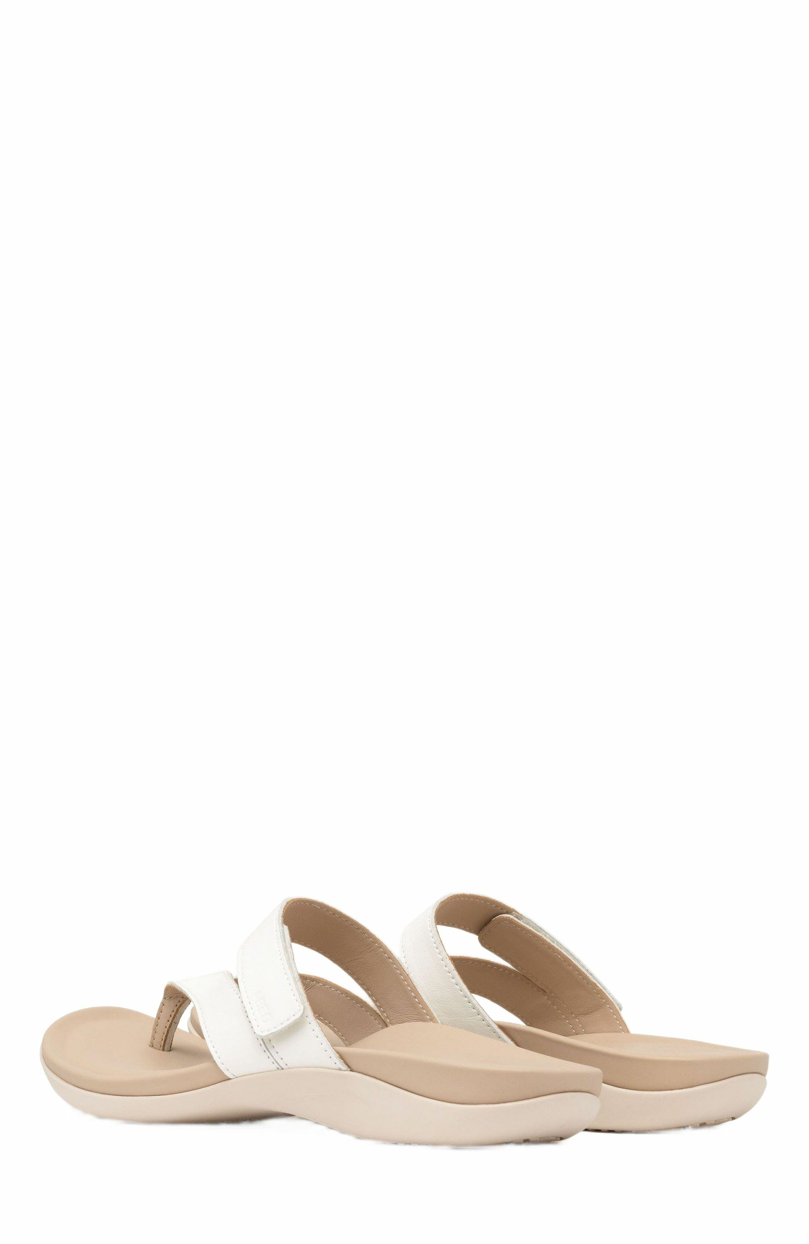 Oasis Thong Sandal, Alternate, color, White - Regular