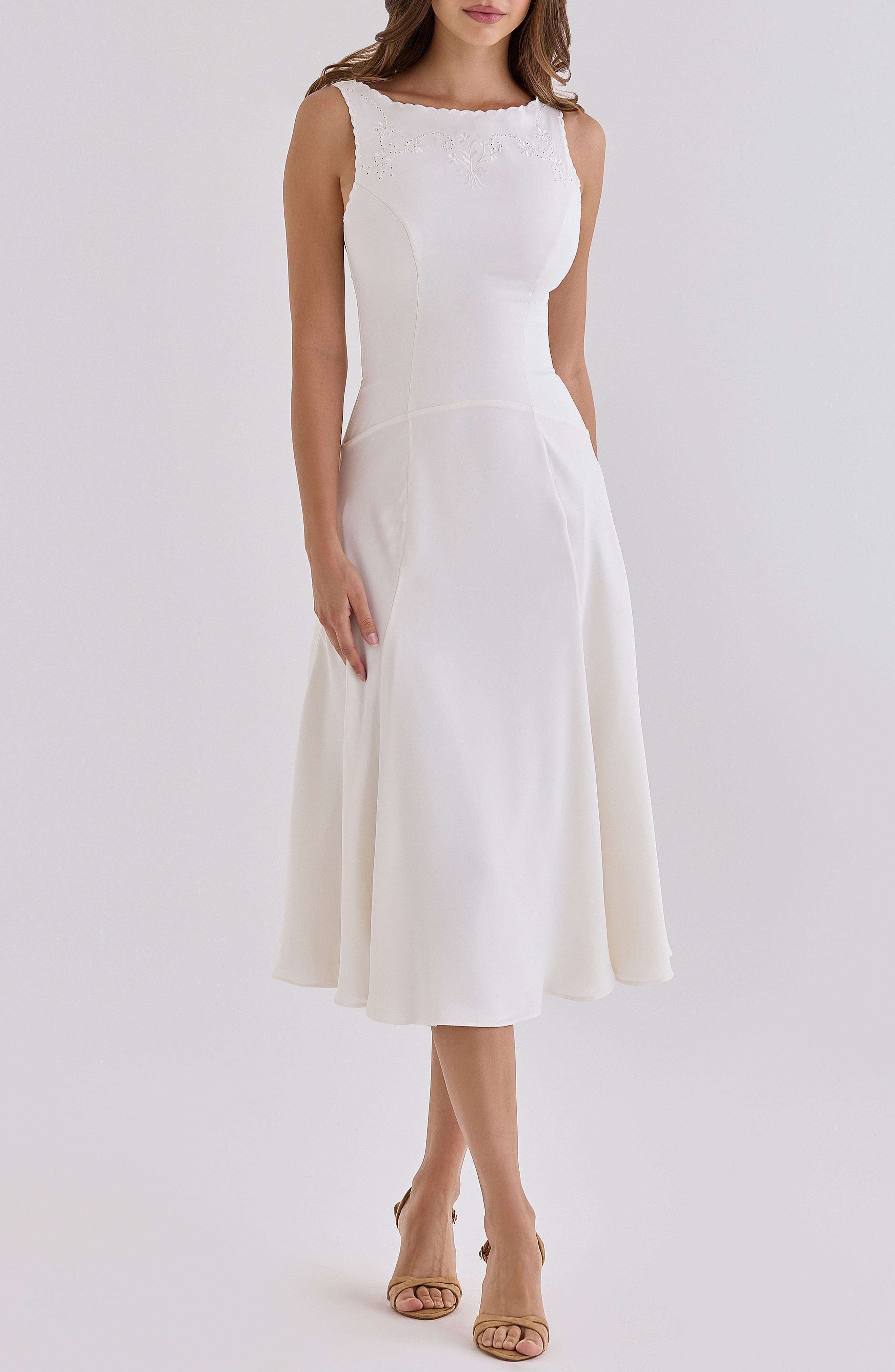 selected WHITE