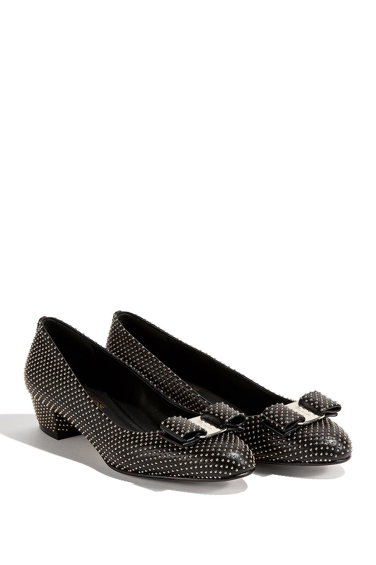FERRAGAMO Vara Chains Bow Pump, Alternate, color, 