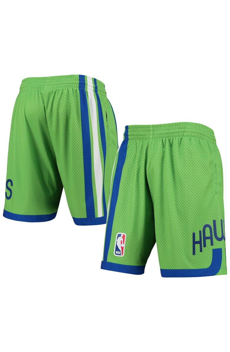 Mitchell & Ness Men's Mitchell & Ness Green Atlanta Hawks 1970-71 Hardwood Classics Swingman Shorts, Main, color, 