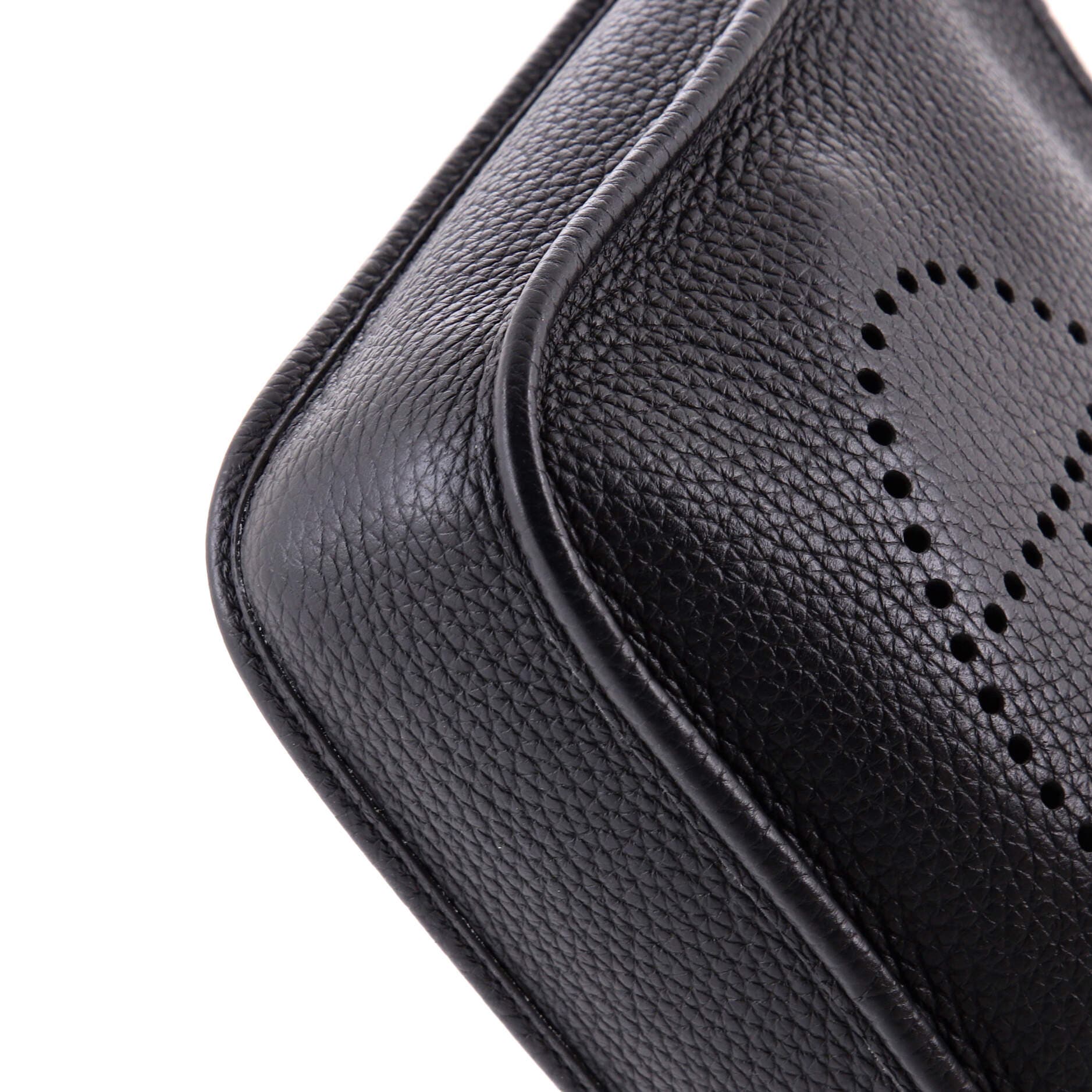 Pre-Owned Hermes Evelyne Bag Gen III Clemence TPM, Alternate, color, Noir