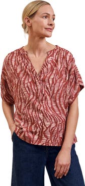 Celtic & Co. Printed Drop Shoulder Top