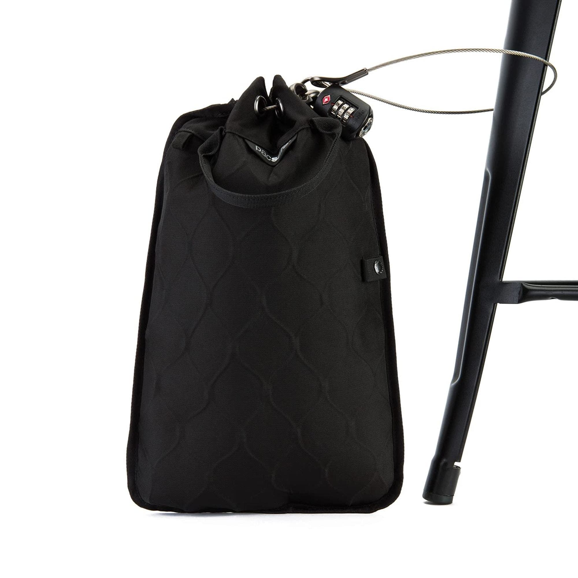 Travelsafe 5L GII Portable safe, Alternate, color, Black