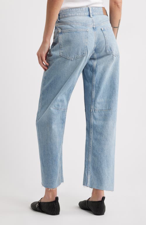 Madewell The Petite Darted Barrel Leg Jeans In Edmonson Wash