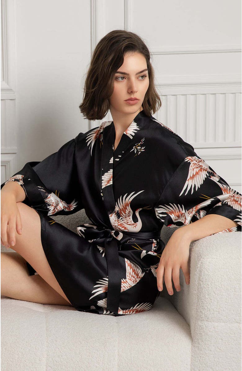 SILKSILKY 19Momme Pure Silk Printed Short Robe, Alternate, color, Black