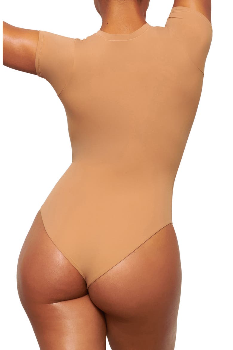 Fits Everybody T-Shirt Bodysuit, Alternate, color, OCHREDNU