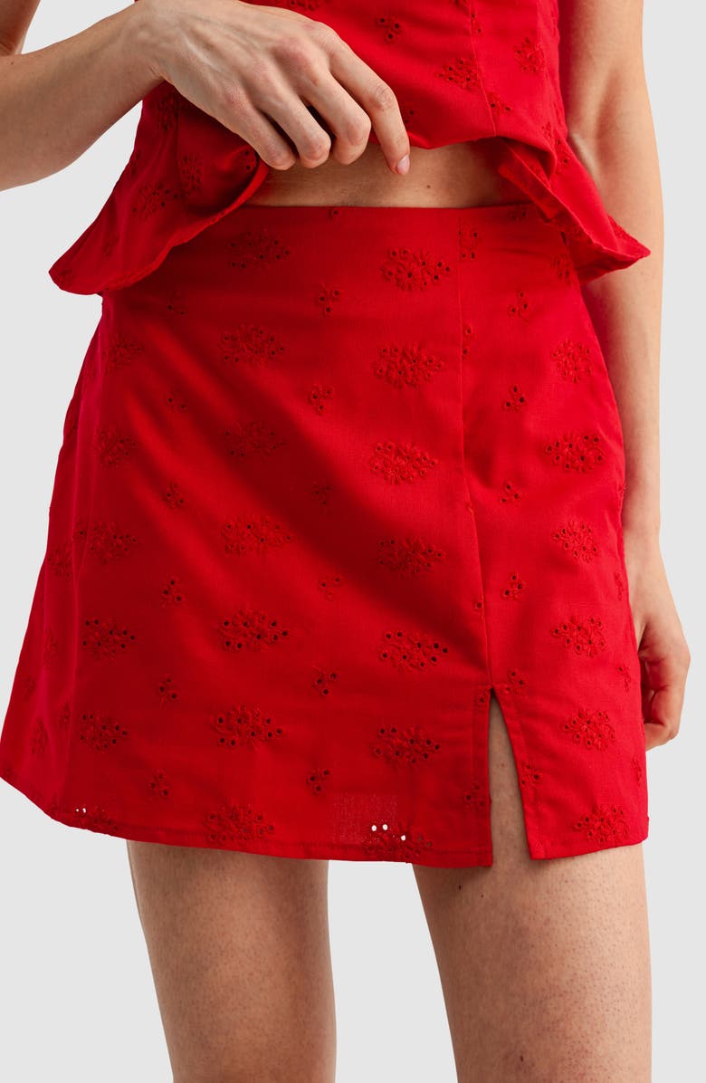 All in Favor Embroidered Side Slit Miniskort, Alternate, color, Red