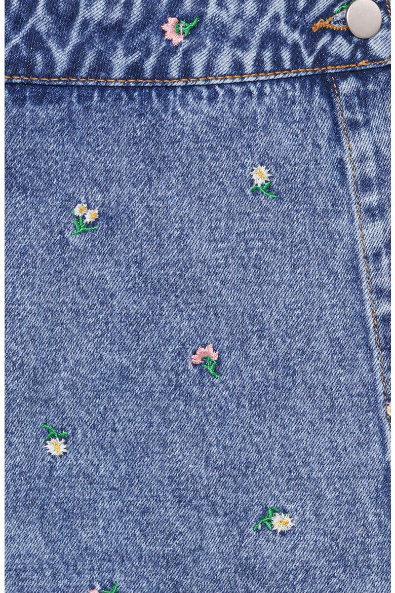 Evanna Floral Embroidered Denim Wrap Miniskort, Alternate, color, EMBROIDERY MEDIUM WASH