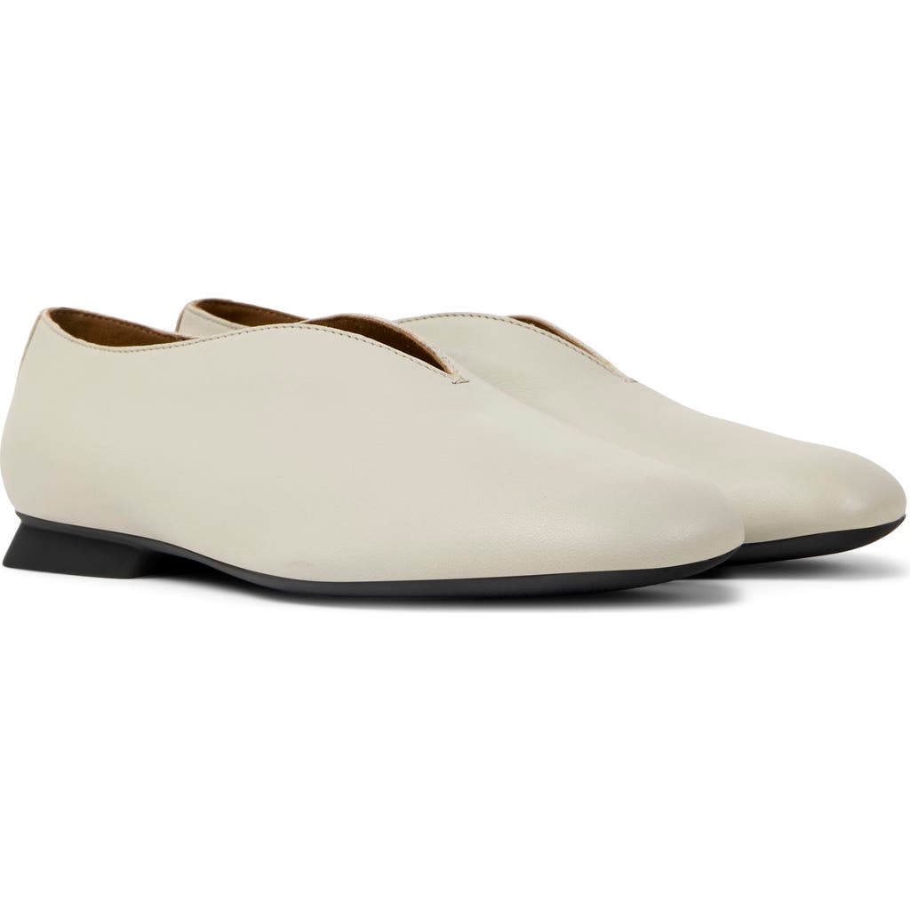 Camper Casi Myra Leather Flat Pumps In Neutral