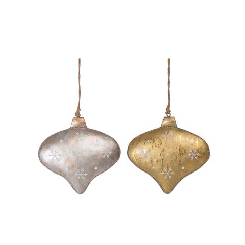 Gold/Silver Vintage Ornament A/2