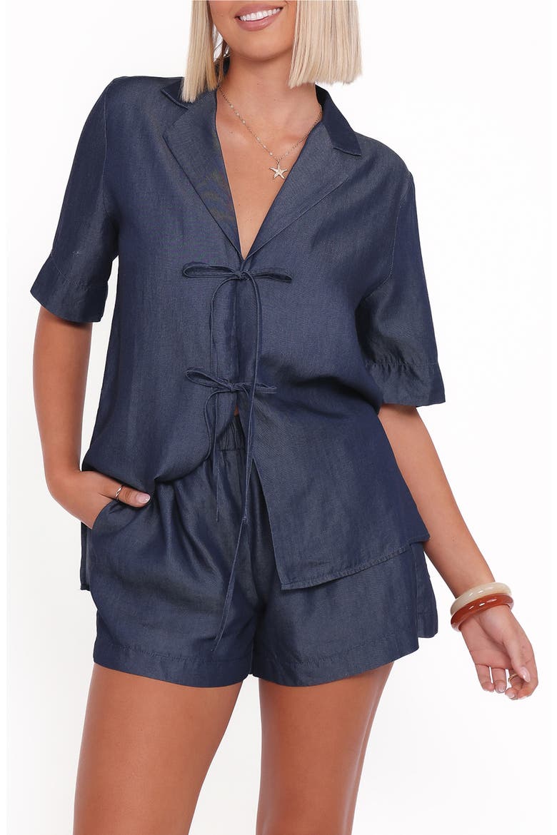 Aaliyah Tie Front Chambray Top, Main, color, DARK WASH
