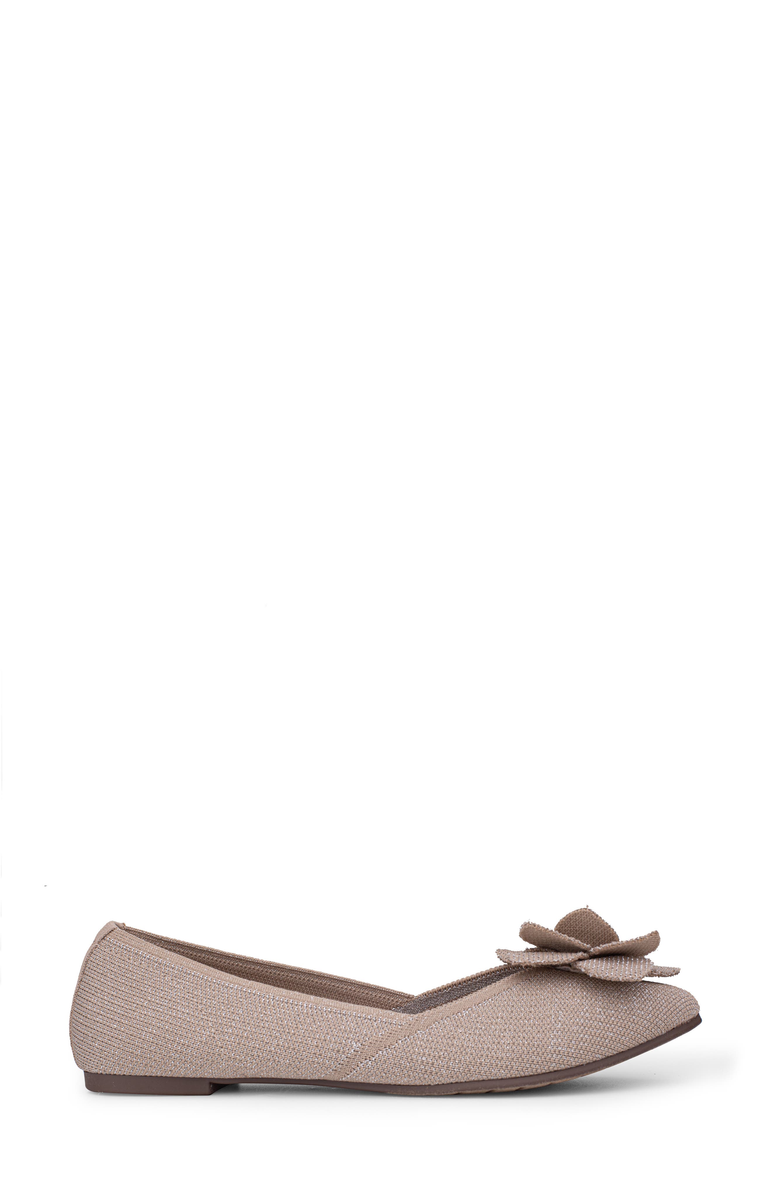 Alaya Floral Appliqué Mesh Flat, Alternate, color, SESAME METALLIC