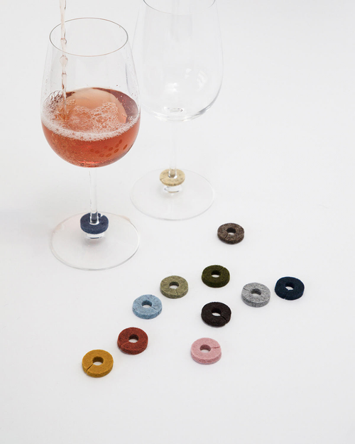 Graf & Lantz Graf Lantz Wine-o's Merino Wool Round Wine Markers In Ikebana