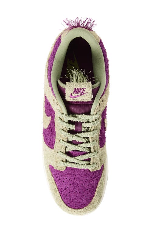 Nike Dunk Low Se Basketball Sneaker
