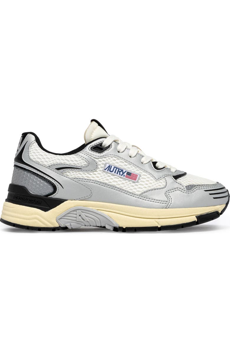 AUTRY Hyperway Low Sneaker, Alternate, color, Silver/ Black