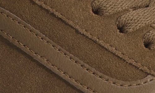 Vans Old Skool Sneaker In Brown