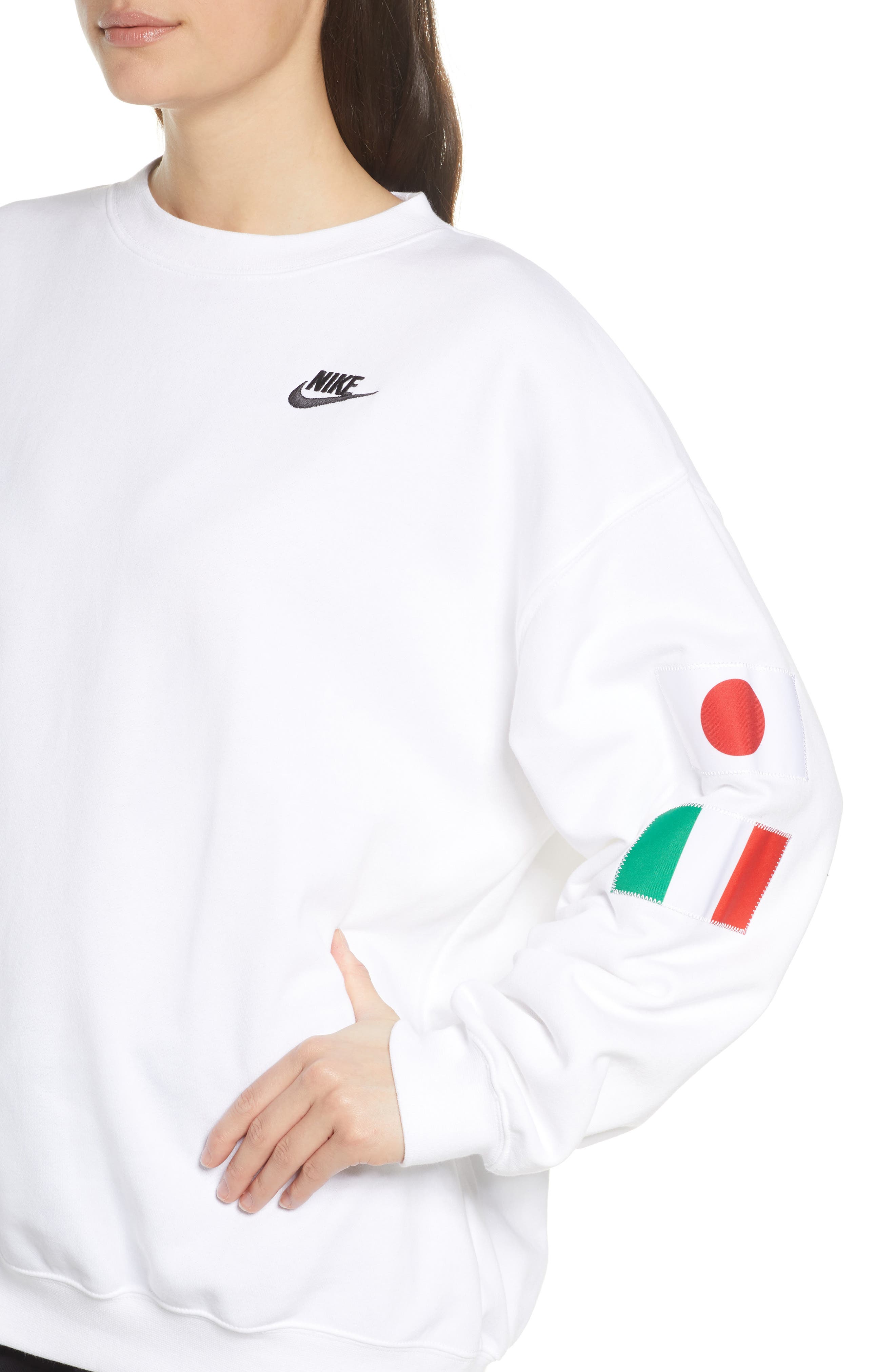 nike flag crew sweatshirt