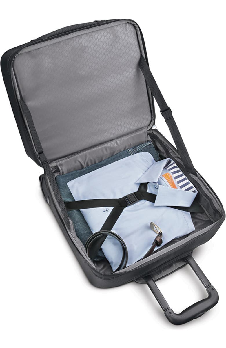 SOLO NEW YORK West Side Rolling Overnighter Case, Alternate, color,